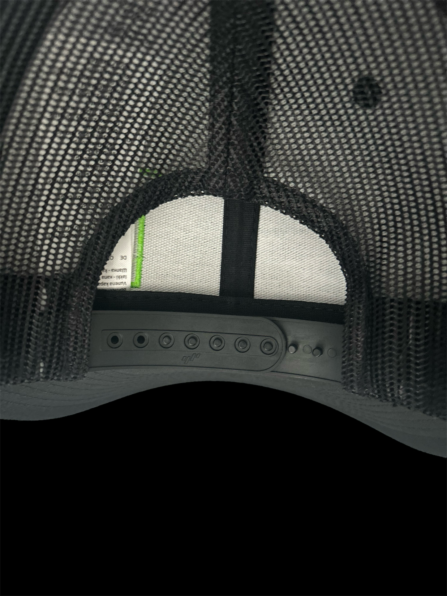BASICS Cap - Black (lime green stitch)