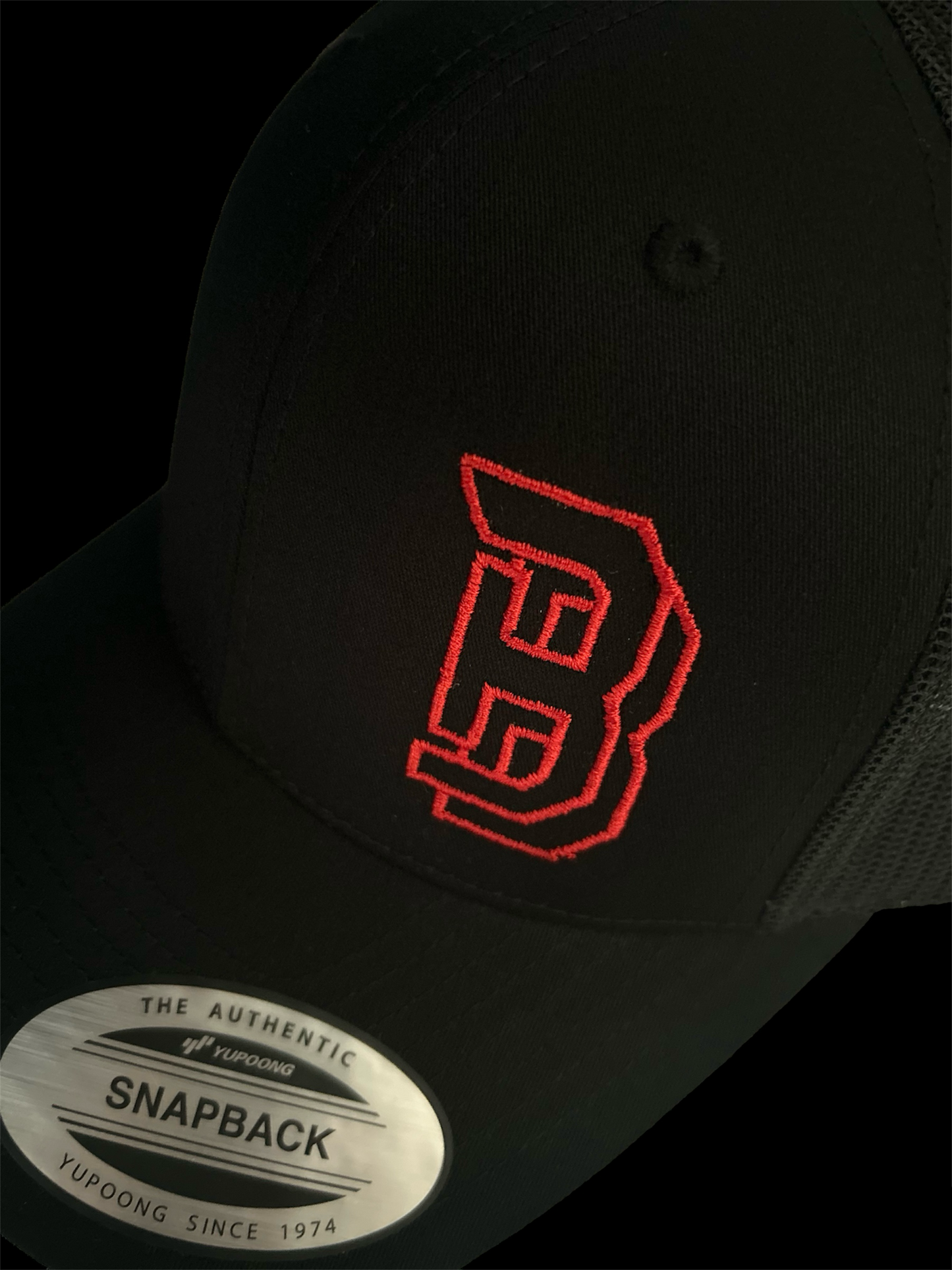 BASICS Cap - Black (red stitch)